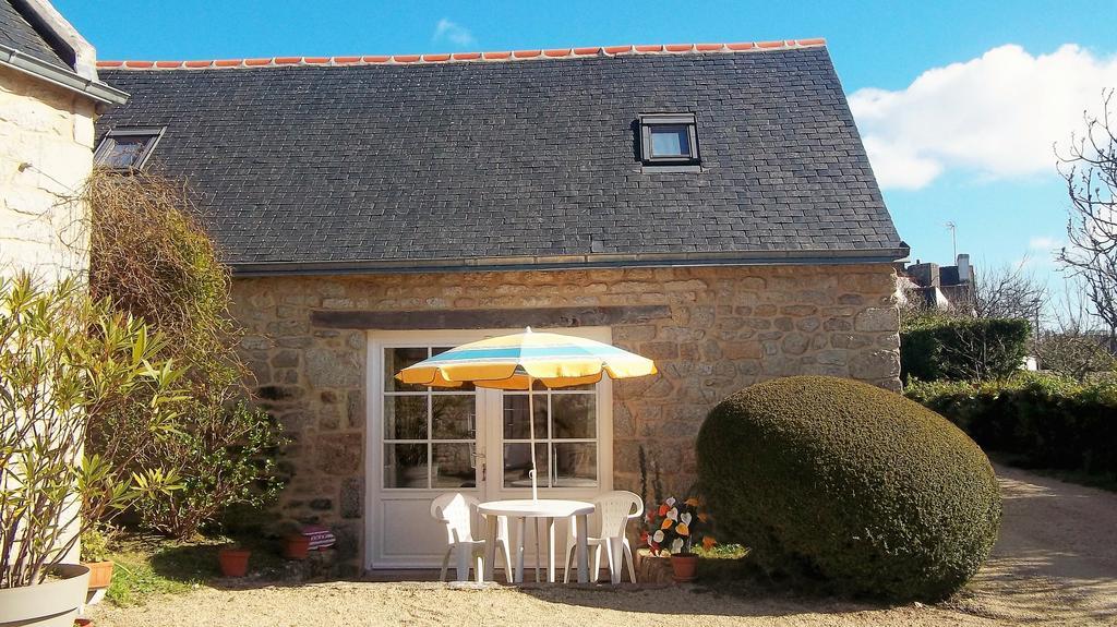 La Ferme De Poulpeye Hotel Loctudy Exterior photo